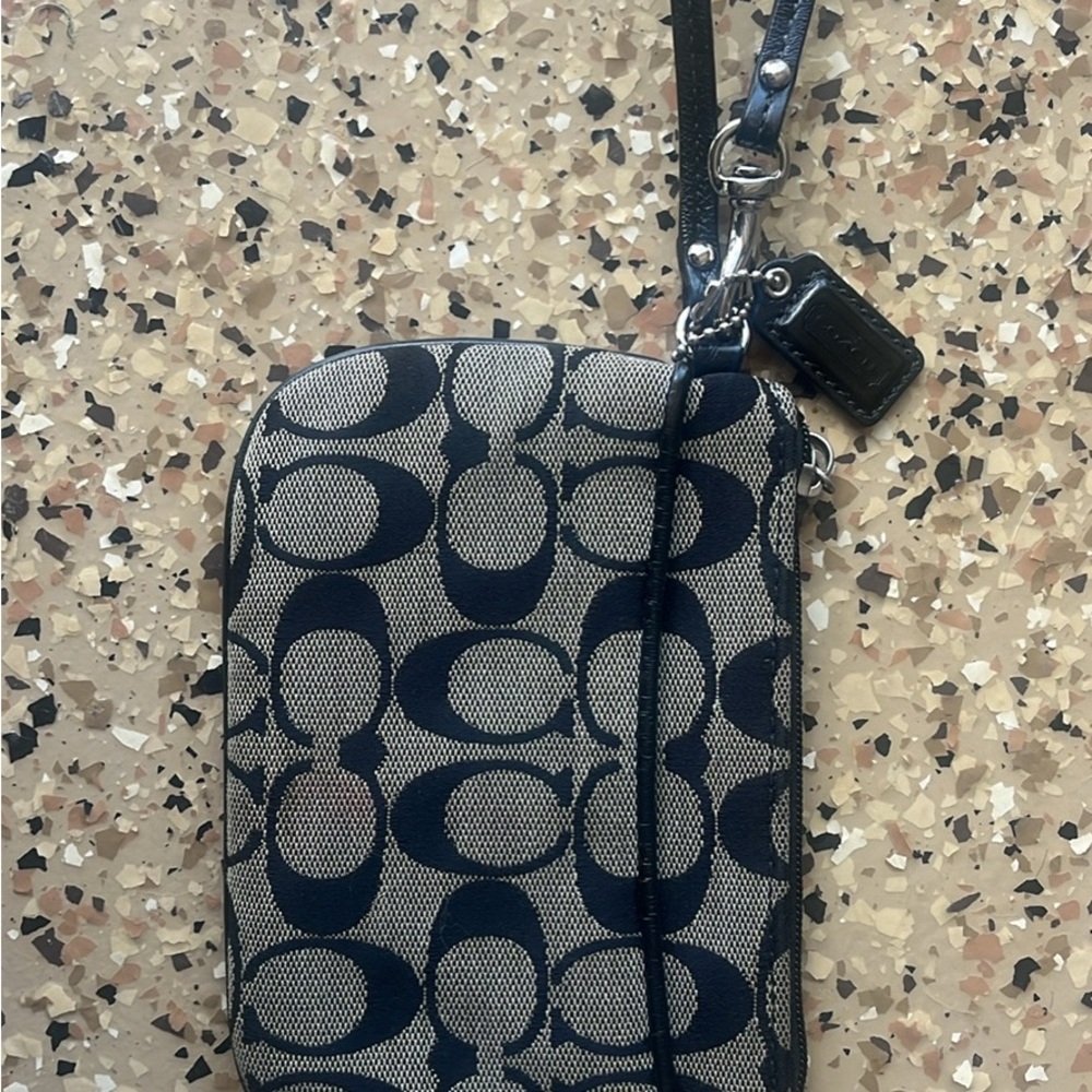 Coach Signature Black and Tan Wristlet